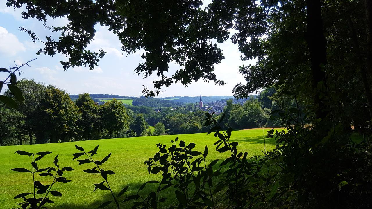 Graefrath Gaestehaus Neunkirchen-Seelscheid Neunkirchen  Exteriér fotografie